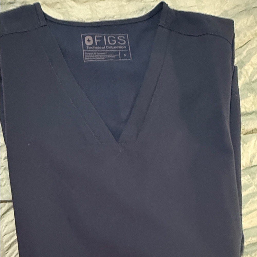 Figs casma Top